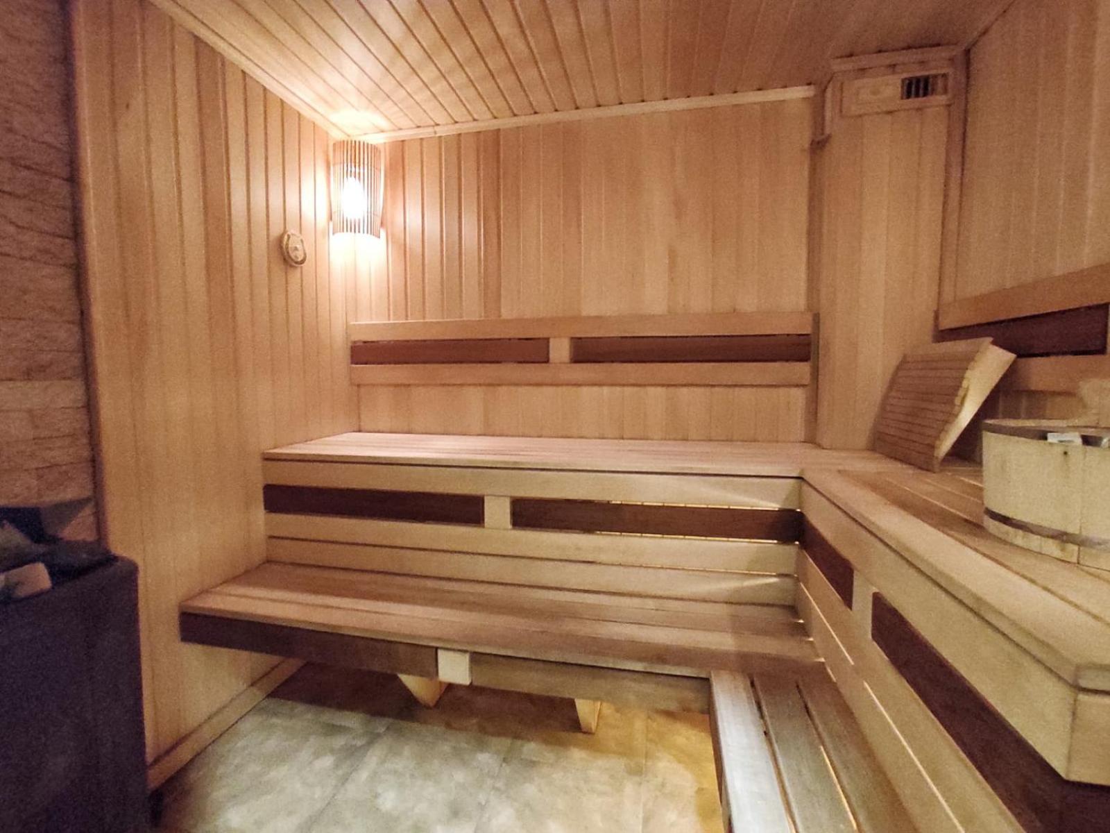 Scandi Cozy Cabin: Mountain Retreat with Fireplace and Sauna Besqaynar Exterior photo